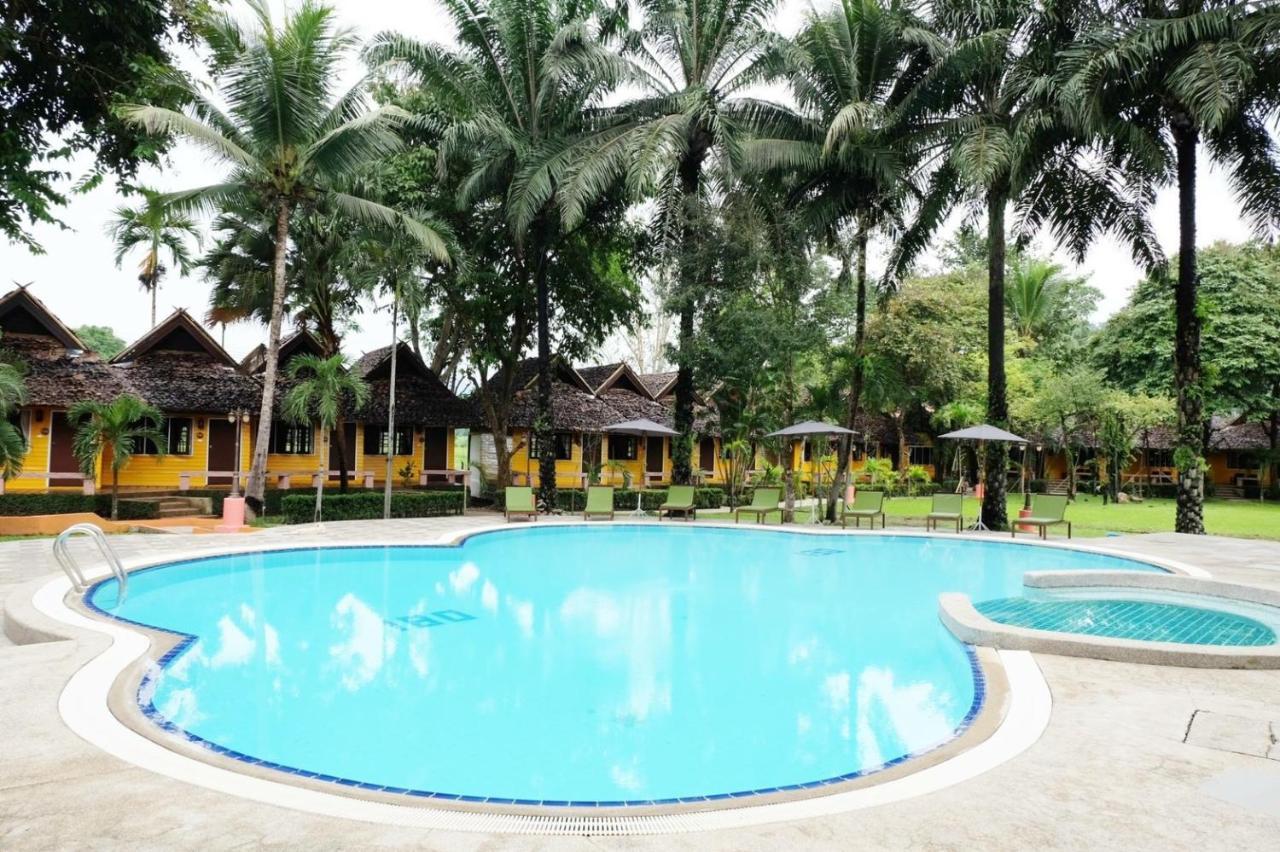 Hotel Siblanburi Resort ماي هونج سون المظهر الخارجي الصورة